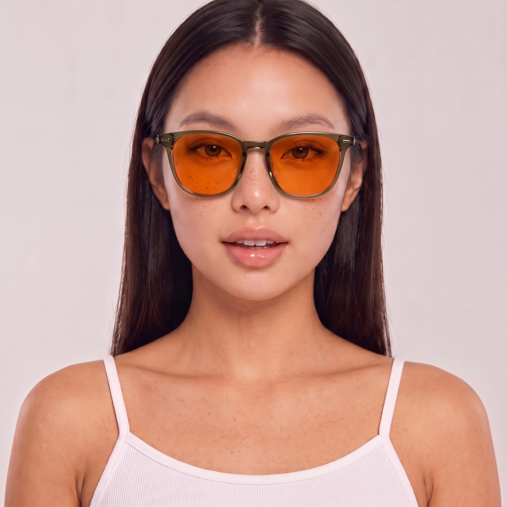 Dusk Aura Glasses - Translucent Green — view 5