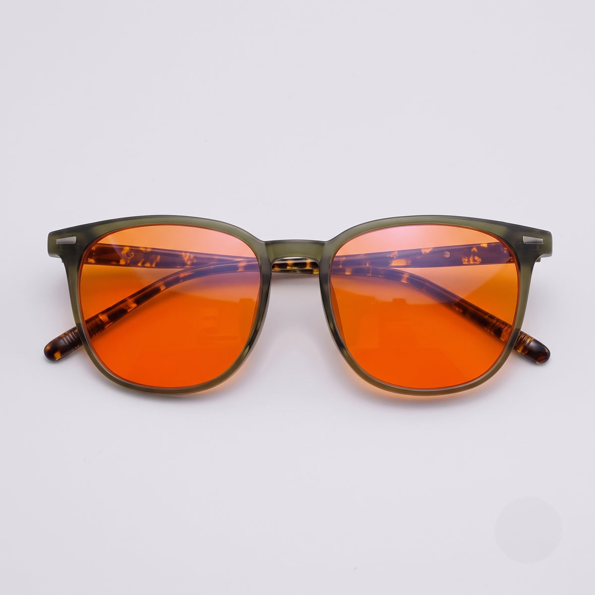 Dusk Aura Glasses - Translucent Green — view 4